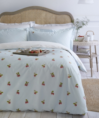 Bedding & Accessories
